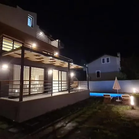Likya Milay Villa- Huvuzlu Lueks Villada Tatilin Tadini Cikarin Fethiye