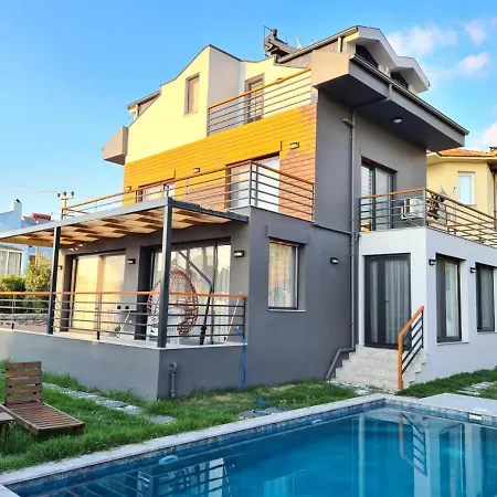 Likya Milay Villa- Huvuzlu Lueks Villada Tatilin Tadini Cikarin فيلة